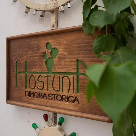 Hostunia * أوستوني